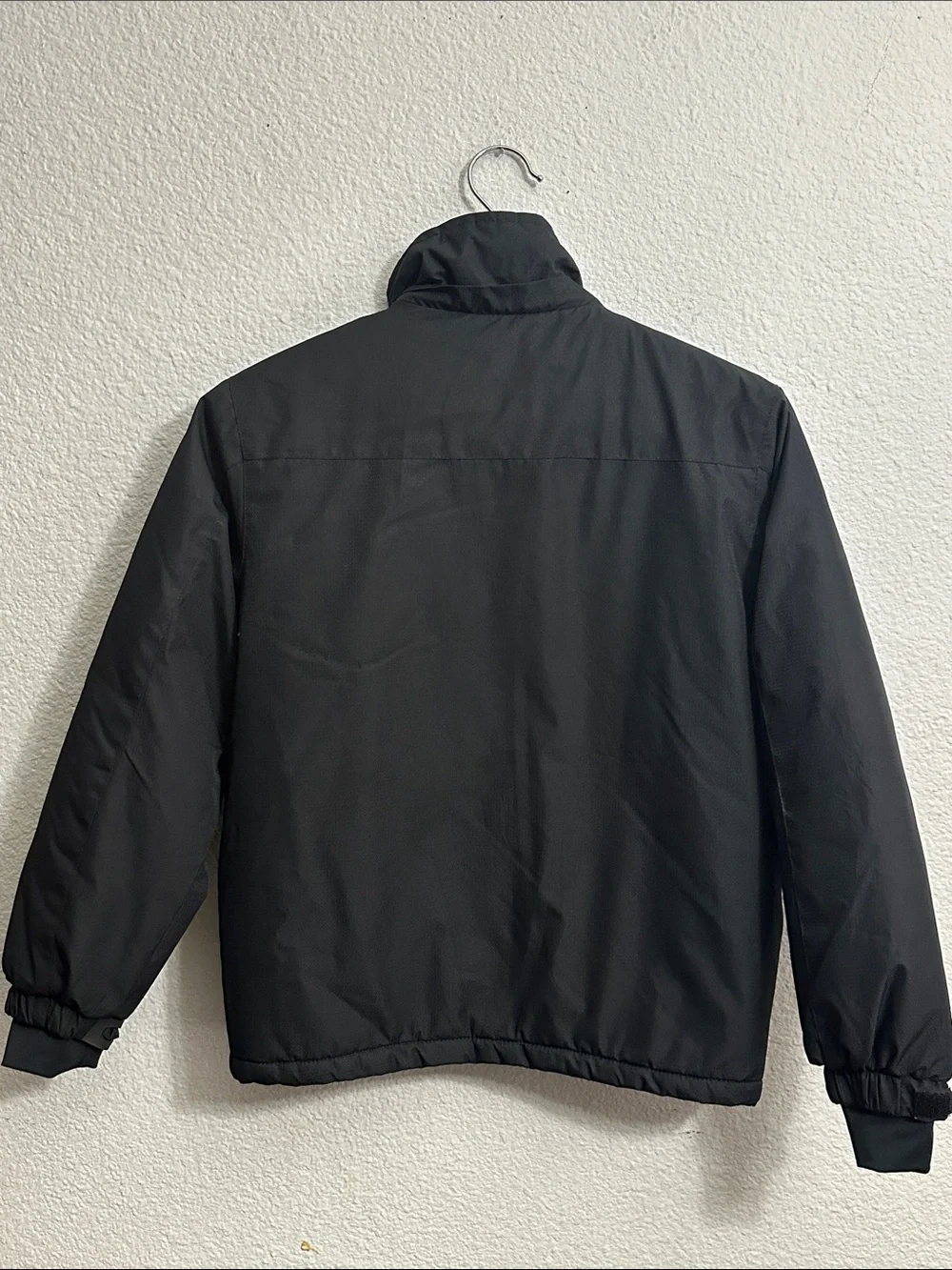 OHSNMAKSL Waterproof Ski Jacket Full Zip Youth Boys Size 8 Black READ